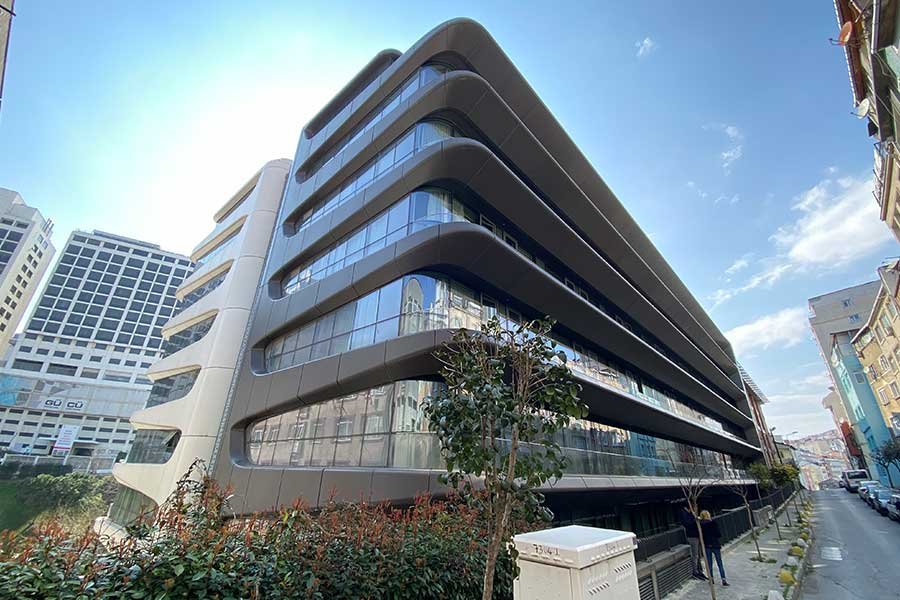 شقق للبيع في اسطنبول شيشلي بالقرب من محطتي المترو والترام واي GP-177